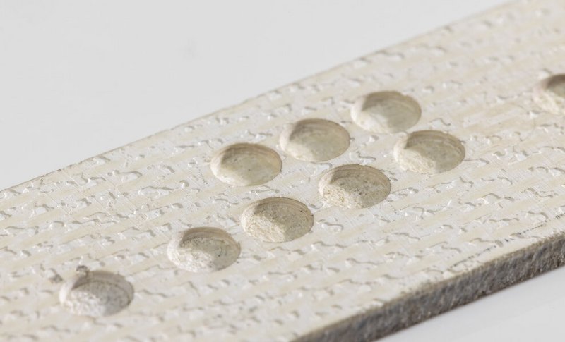 Oberflächenbearbeitung mit Laser von Glas, Keramik, Silizium